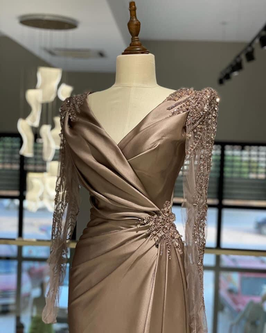 Elegantes vestidos de noche árabes con apliques de cuentas y mangas largas Y5017