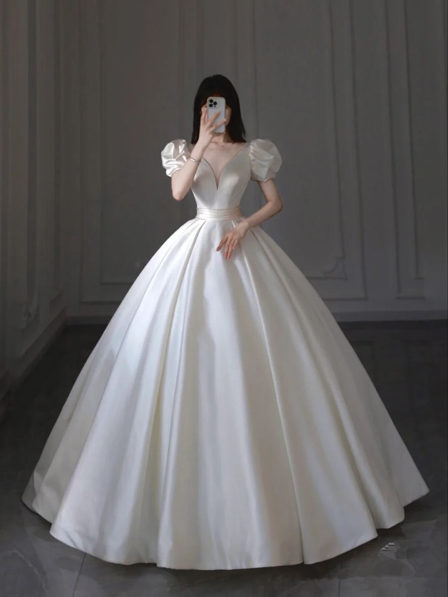 Robe de mariée élégante en satin blanc, robe de mariée blanche Y5626
