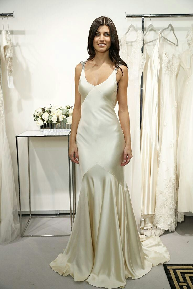 Elegante vestido de noche de sirena con escote en V, vestido largo de satén para baile de graduación con cuentas Y7941
