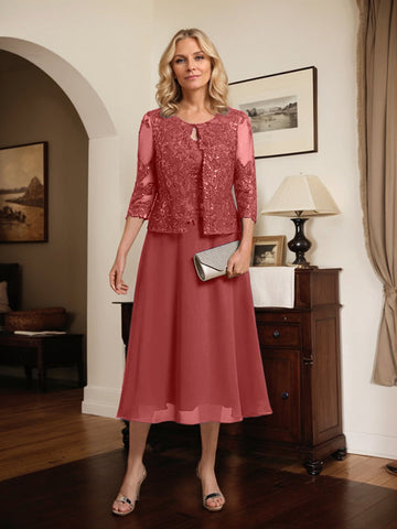 Vestido de novia de corte línea A, escote redondo, largo hasta la rodilla, de encaje y gasa con lentejuelas. 