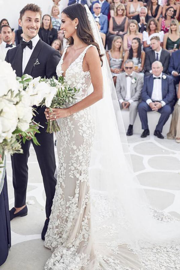 Baoleely Vintage Lace Mermaid Beaded Deep V Neck Wedding Dress, Bridal Gown, MW558
