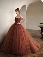 Robe de bal glamour en tulle à fines bretelles et coupe trapèze, idéale pour un 16e anniversaire (Y7176)