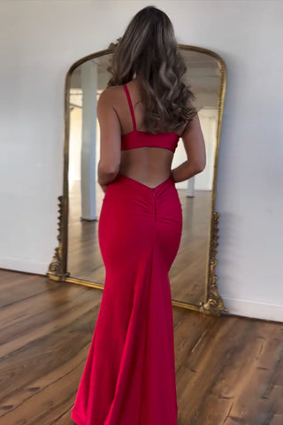 Robe de bal longue sirène en satin à fines bretelles et découpes, tendance