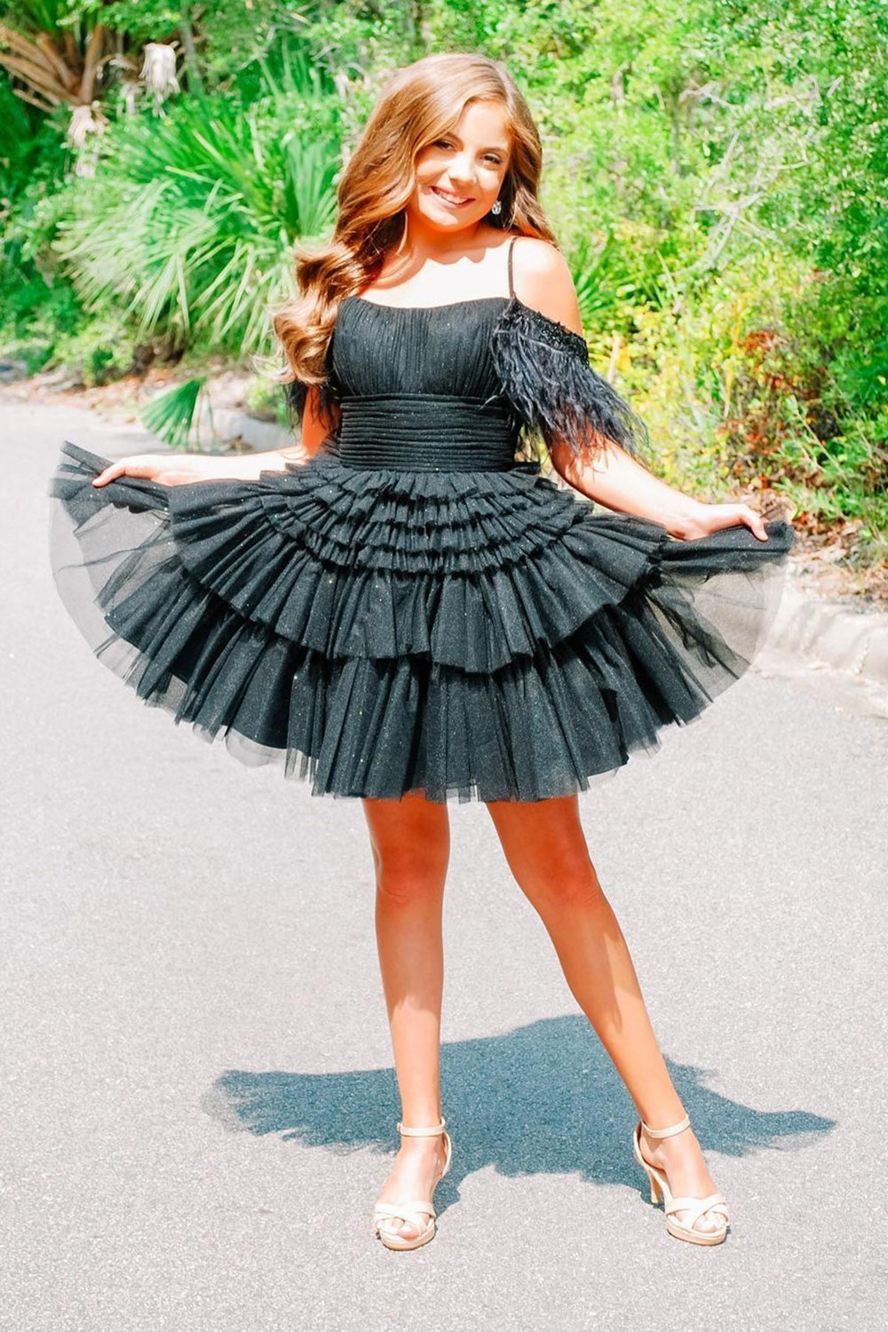 Vestido de fiesta de línea A, rosa, de tul brillante con plumas