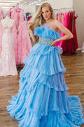 Vestido largo de fiesta sin tirantes de corte A con volantes