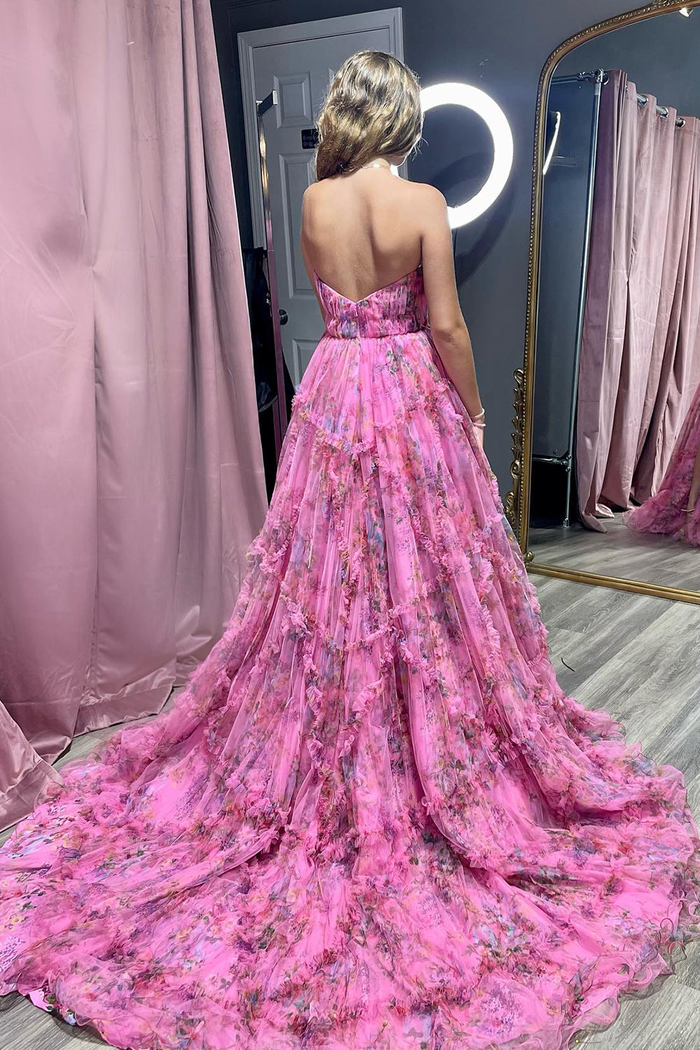 Vestido de fiesta de tul estampado floral con escote corazón y corte en A con abertura