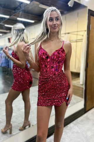 Robe de bal moulante à bretelles spaghetti et sequins, corset court