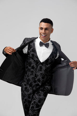 Costume trois pièces pour homme, coupe slim, col pointu, jacquard noir, idéal pour un bal de promo.