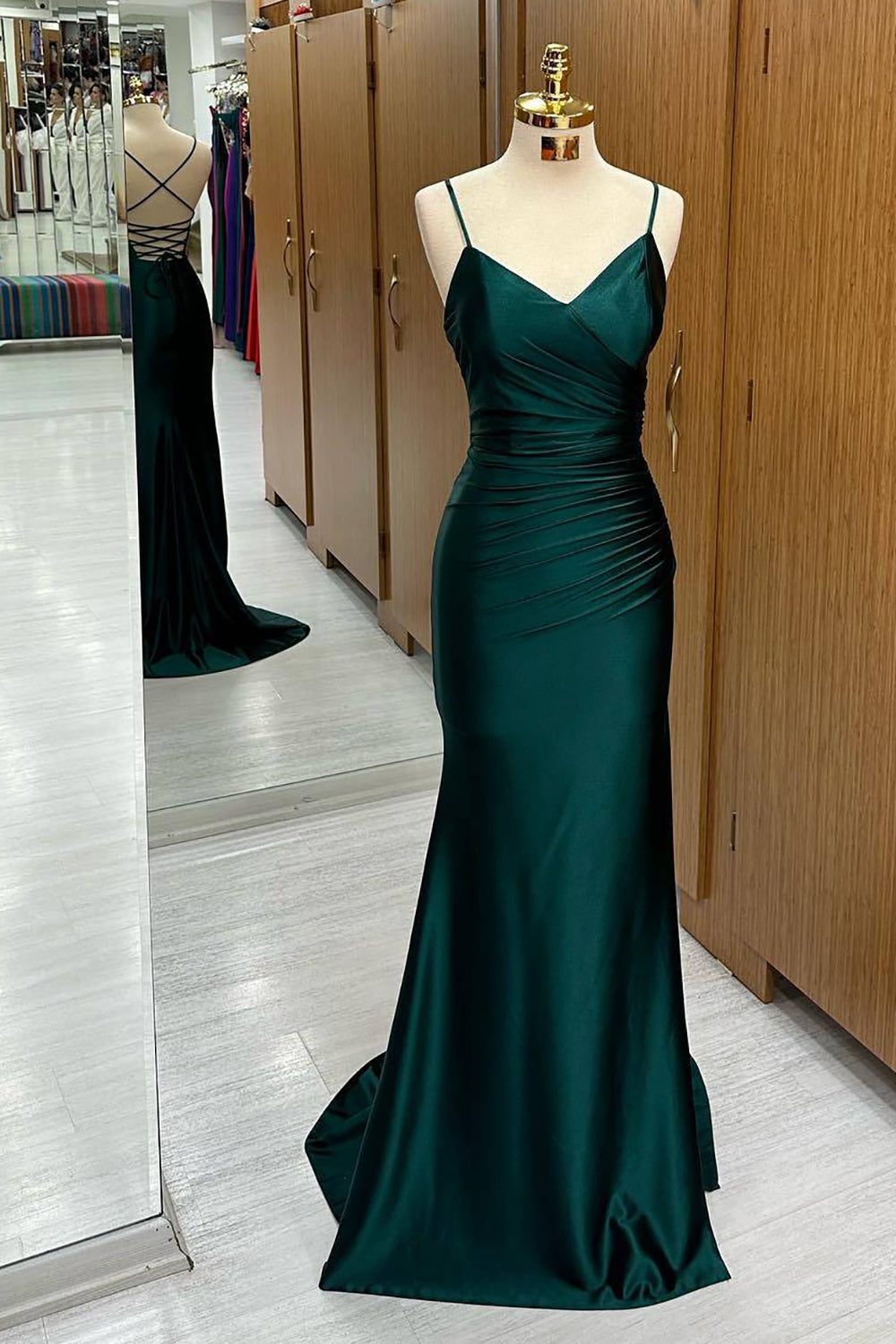 Vestido largo de fiesta de satén estilo sirena