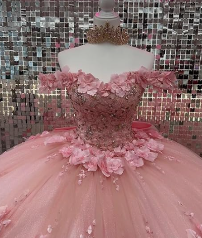 Vestido de quinceañera rosa con hombros descubiertos, corsé y apliques 3D Y6791