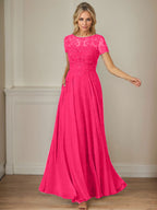 Robe en mousseline de soie bleu marine foncé, coupe trapèze, col bateau et sequins 