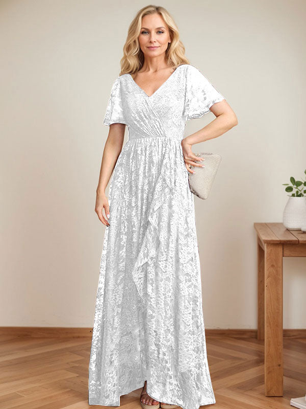 Robe de mère de la mariée asymétrique en dentelle, coupe trapèze, col en V et volants cascade 