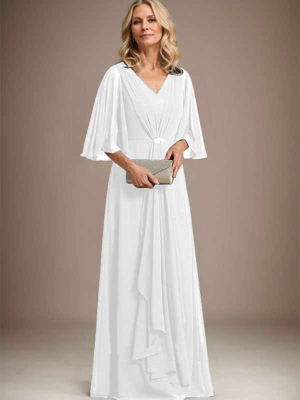 Vestido de corte A, escote en V, largo hasta el suelo, de gasa, para la madre de la novia, con volantes en cascada y broche de cristal. 