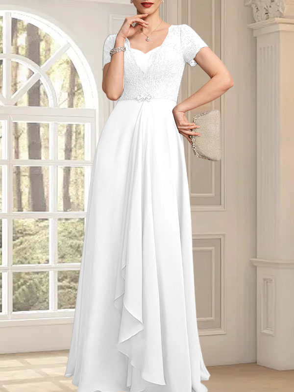 Vestido de corte A, escote corazón, largo hasta el suelo, de gasa, encaje, con cuentas y volantes en cascada para la madre de la novia.