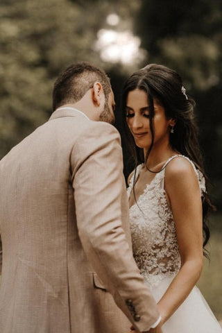 Robe de mariée blanche de princesse en tulle, coupe trapèze, longueur au sol