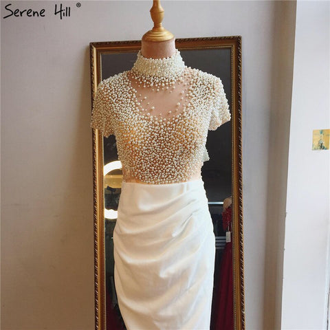 Vestidos de noche blancos de corte sirena, mangas cortas, diseño 2025, cuello alto, apliques de perlas, LA70207 