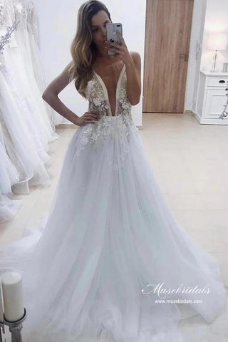 Baoleely White Tulle A-line Deep V-neck Wedding Dresses With Lace Appliques, MW946