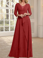 Vestido de gasa de corte A, escote en V, largo hasta el suelo, para la madre de la novia, con plisados ​​y cuentas.