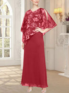 Robe longue en maille pailletée avec corsage asymétrique original 
