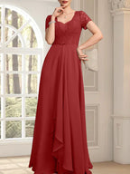 Vestido de corte A, escote corazón, largo hasta el suelo, de gasa, encaje, con cuentas y volantes en cascada para la madre de la novia.
