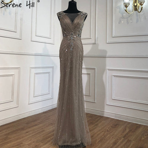 Vestido de noche de lujo rojo vino con escote redondo y sin mangas, estilo sirena de Dubái 2025, vestido formal con cuentas de diamantes LA70415 