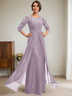 Robe de mariée en mousseline de soie dentelle, coupe trapèze, décolleté illusion, longueur au sol, ornée de perles et de volants 