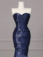 Magnifique robe de soirée sirène bleu marine sans bretelles et plissée Y7987