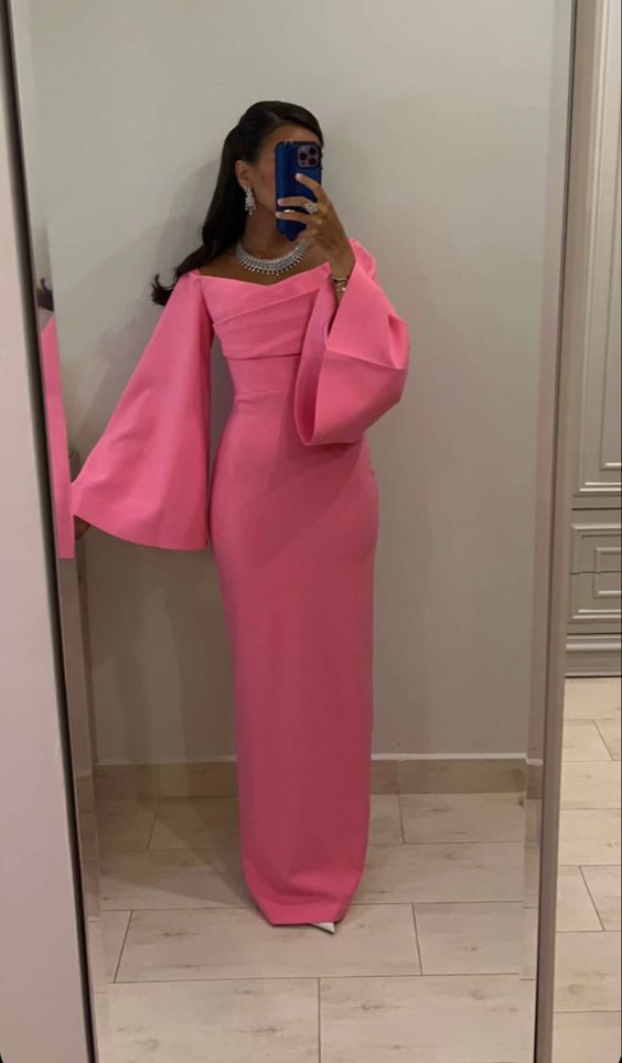 Vestido de noche rosa de corte recto/columna, manga larga, vestido de graduación rosa Y6039