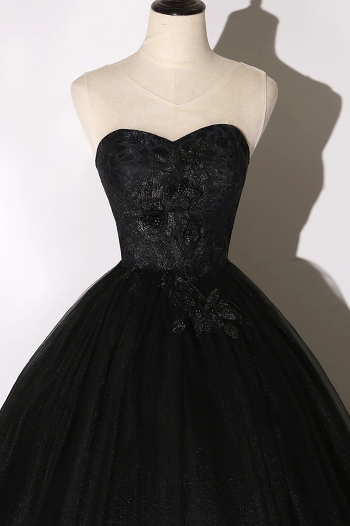 Robe de bal longue en dentelle noire, coupe trapèze, Y1295