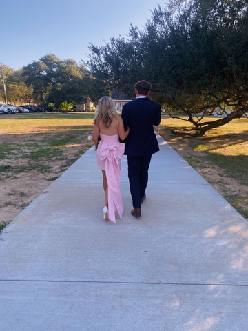 Vestido corto rosa para fiesta de bienvenida Y6540