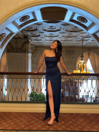 Vestido de noche sencillo de corte recto en color liso con abertura Y6229