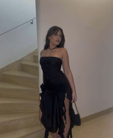 Vestido de noche negro con volantes, corte sirena, sin tirantes, de gasa, para baile de graduación Y7765