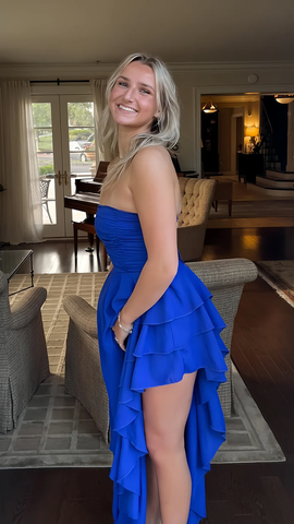 Vestido largo de fiesta azul real sexy, sin tirantes, con volantes y capas, modelo Y8026