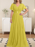 Vestido de gasa de corte A, escote en V, largo hasta el suelo, para la madre de la novia, con broche de cristal y pliegues. 