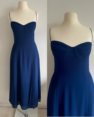 Vestido de noche sencillo verde con tirantes finos y abertura, estilo baile de graduación Y7874