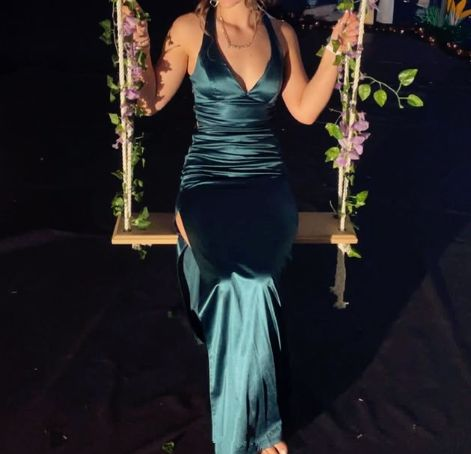 Vestido de noche vintage verde con abertura y espalda descubierta, estilo baile de graduación Y7782