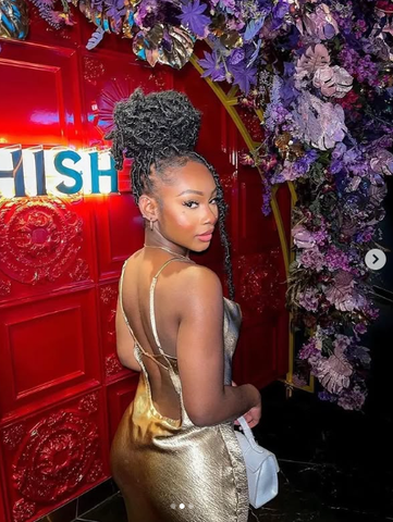 Robe de soirée élégante sans manches à fines bretelles Y1891