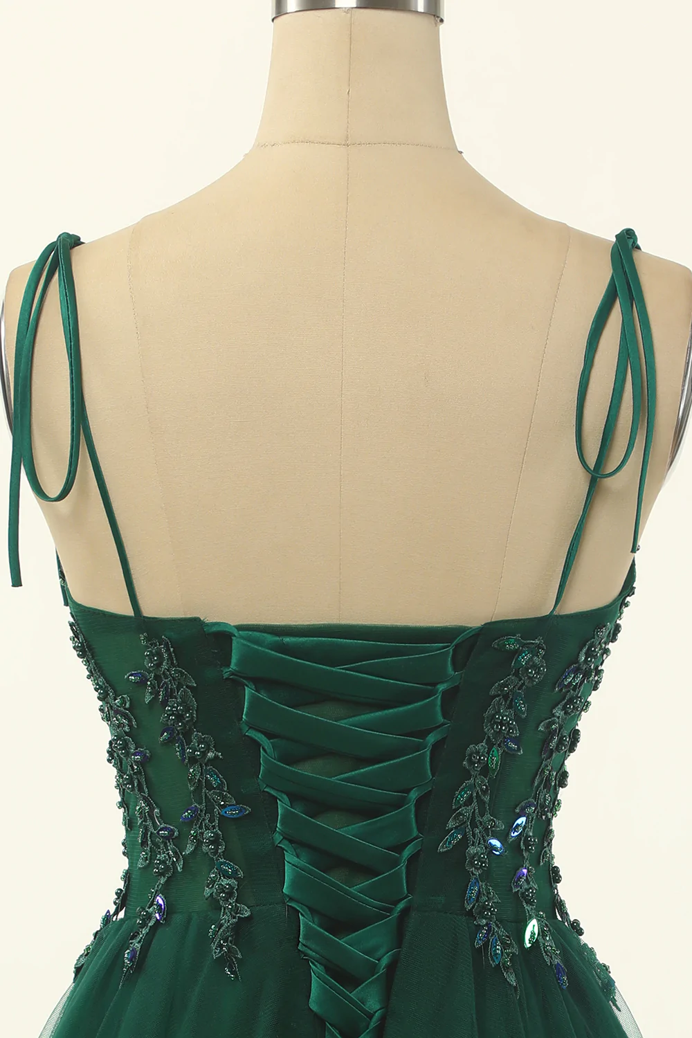 Vestido de fiesta de bienvenida verde de tul corte A, por encima de la rodilla Y1703