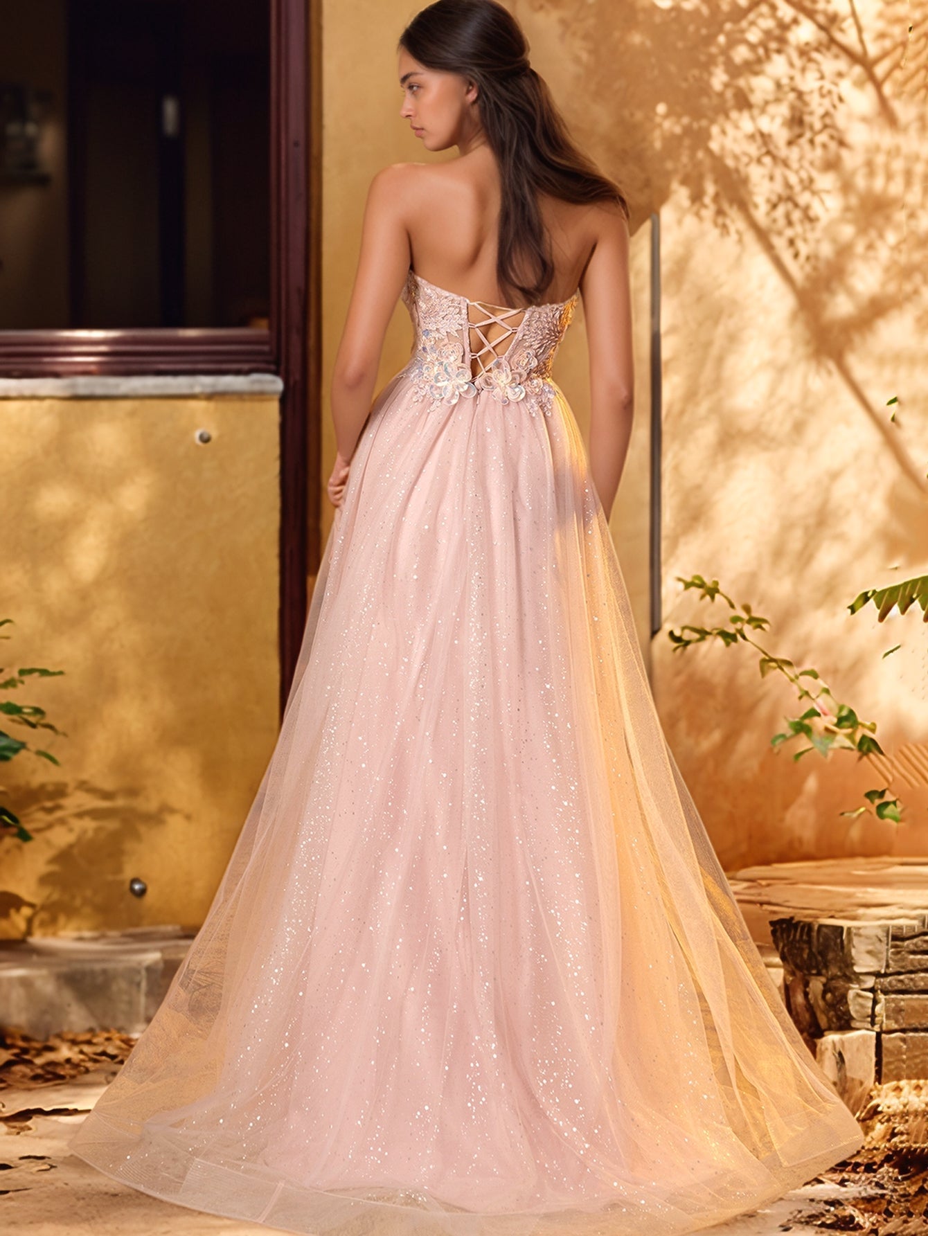 Vestido de gala de baile con escote pronunciado, encaje brillante y bordado de rosas en 3D