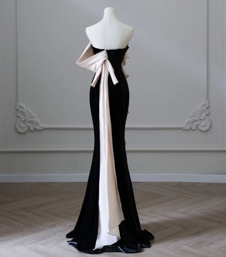 Robe de soirée élégante en satin avec traîne sirène, modèle Y6414