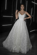 Vestido de novia playero corte A, espalda descubierta, escote en V, lentejuelas, color marfil WD294