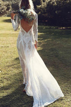 Robe de mariée fourreau en mousseline de soie à manches longues et dos nu, ornée de dentelle, modèle WD400