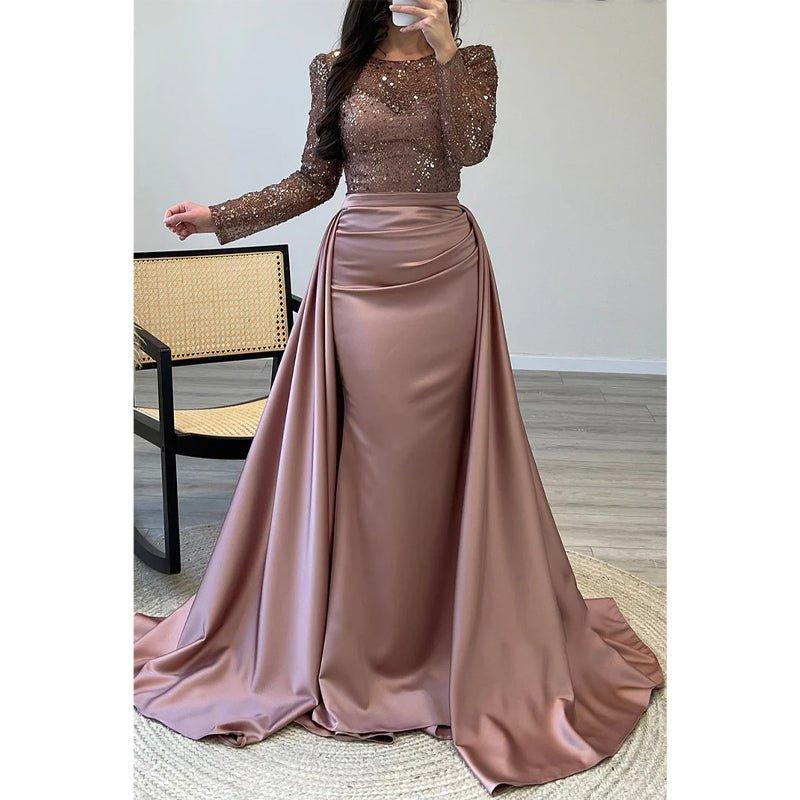 Vestido de noche de fiesta de satén sin tirantes, corte en A, con cuentas y efecto ilusión, mangas largas. 