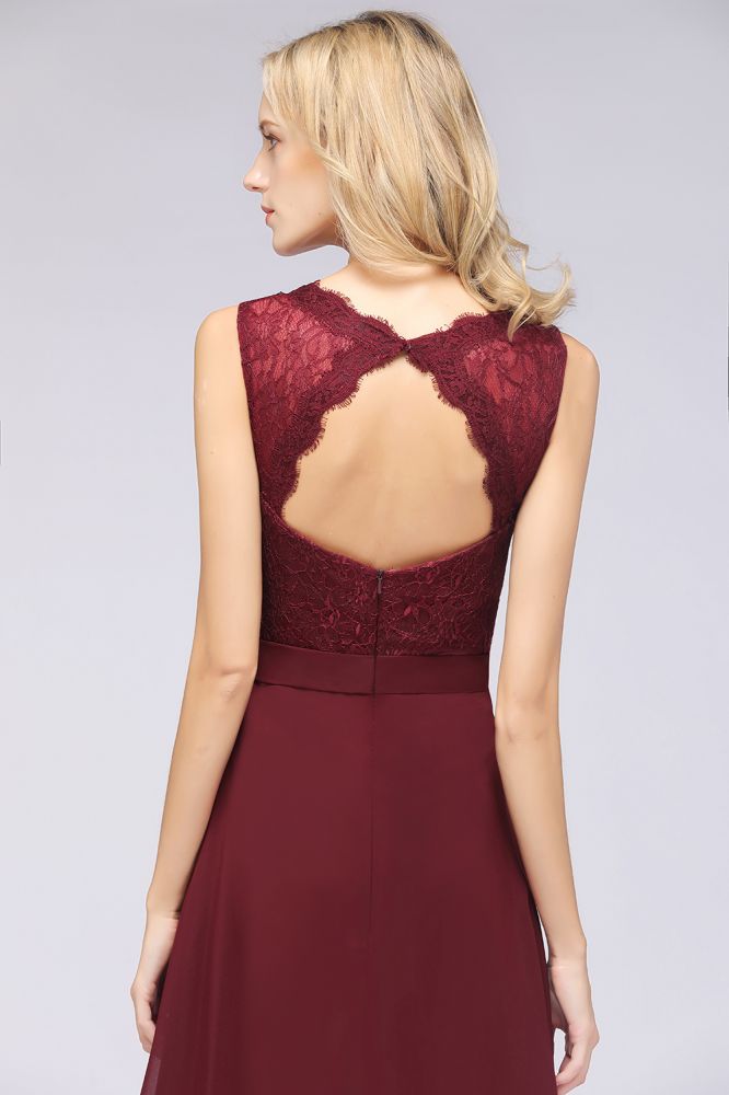 Vestidos de dama de honor de corte A, de gasa, encaje, escote en V, sin mangas y hasta el suelo, con volantes.