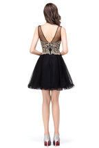 Vestidos de fiesta cortos sin mangas con apliques y corte en A
