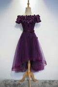 Vestido de fiesta morado de corte A con bajo asimétrico