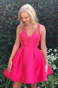 Vestido de fiesta de satén fucsia, corte en A, escote en V profundo, tirantes por encima de la rodilla PD070