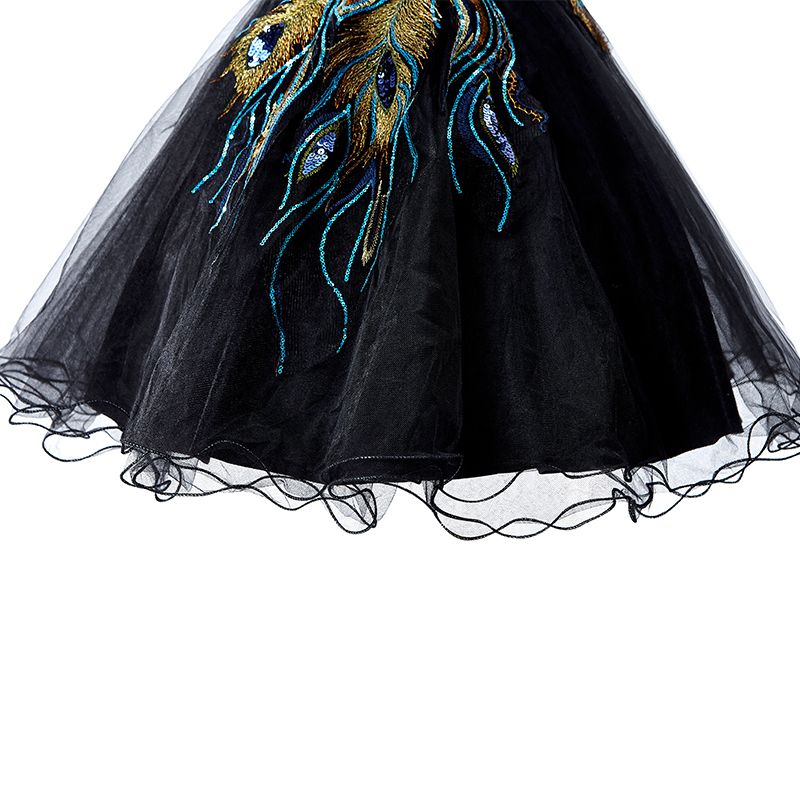 Vestido de fiesta de tul sin tirantes con bordado de corte en A