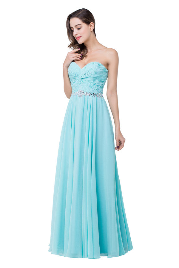 Vestidos de dama de honor de corte A, largos hasta el suelo, de gasa con volantes y escote corazón