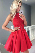Vestido corto de fiesta rojo satinado sin mangas con escote halter y corte en A con encaje PD050